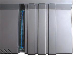 videoton_tv-computer_expansion-slots.jpg
